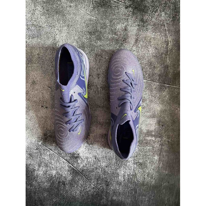 Сороконожки Nike Phantom Luna FG