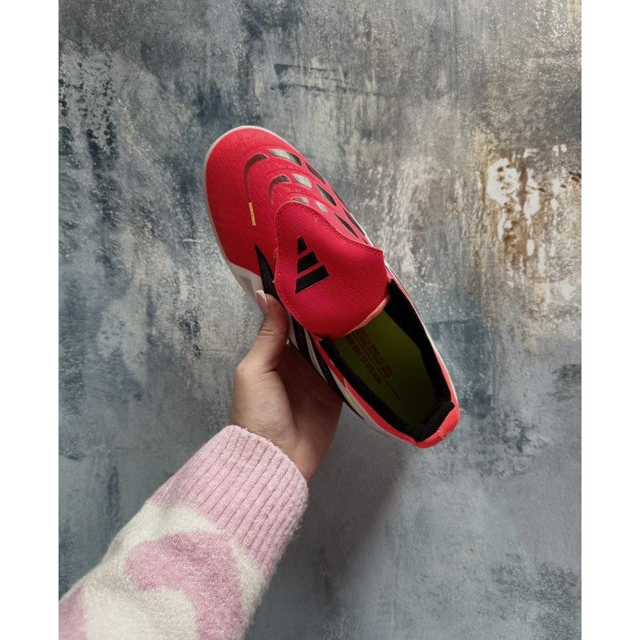 Сороконожки Adidas Predator LEAGUE TF